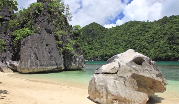 Dovolenka Caramoan filipiny 1